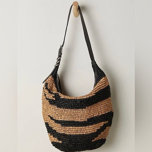 NWT Free People Santorini Straw Tote Bag Black Mix - Picture 5 of 10
